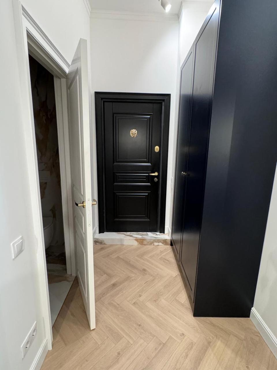 Feel Lviv! Old City Apartment Dış mekan fotoğraf